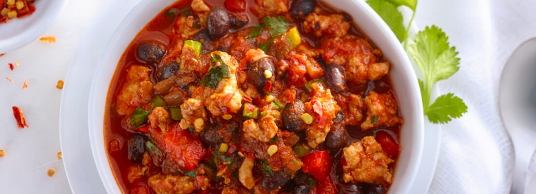 image-banner_jennie-o_recipe-category_dish-type--chili--1100x400