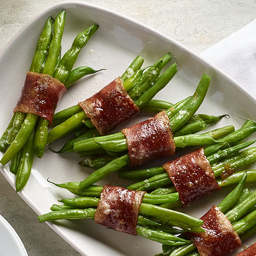 Jennieo turkey bacon wrapped green bean bundles